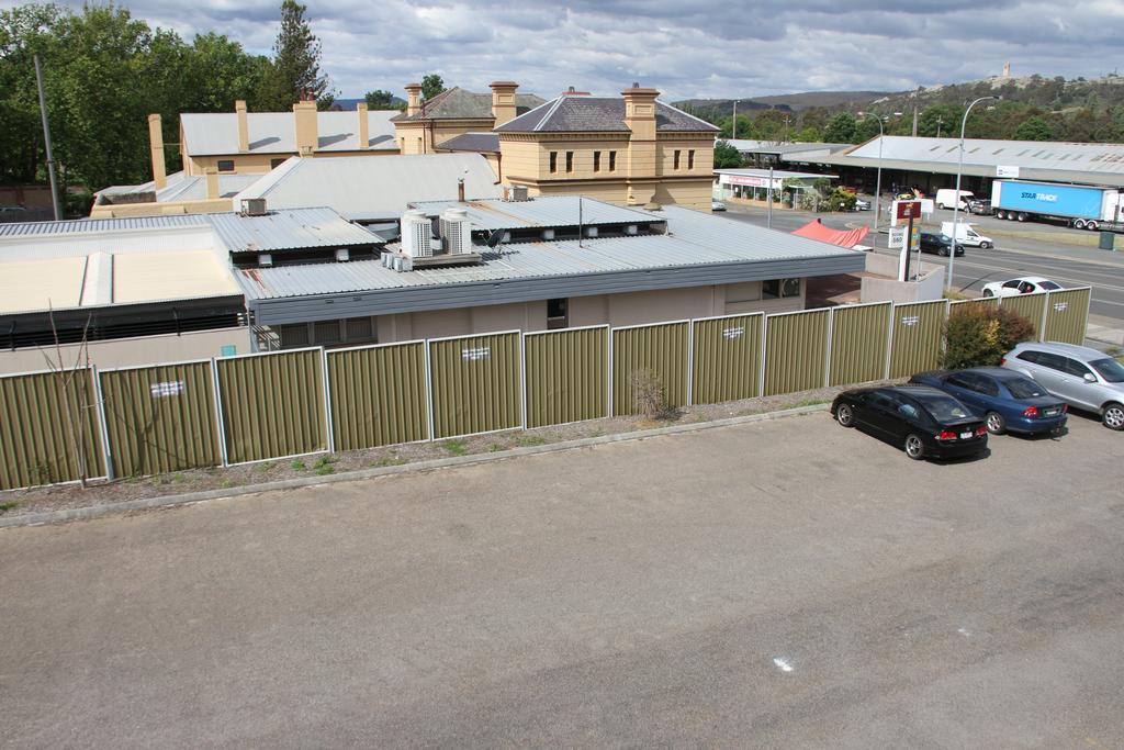 Alpine Heritage Motel Goulburn Ngoại thất bức ảnh