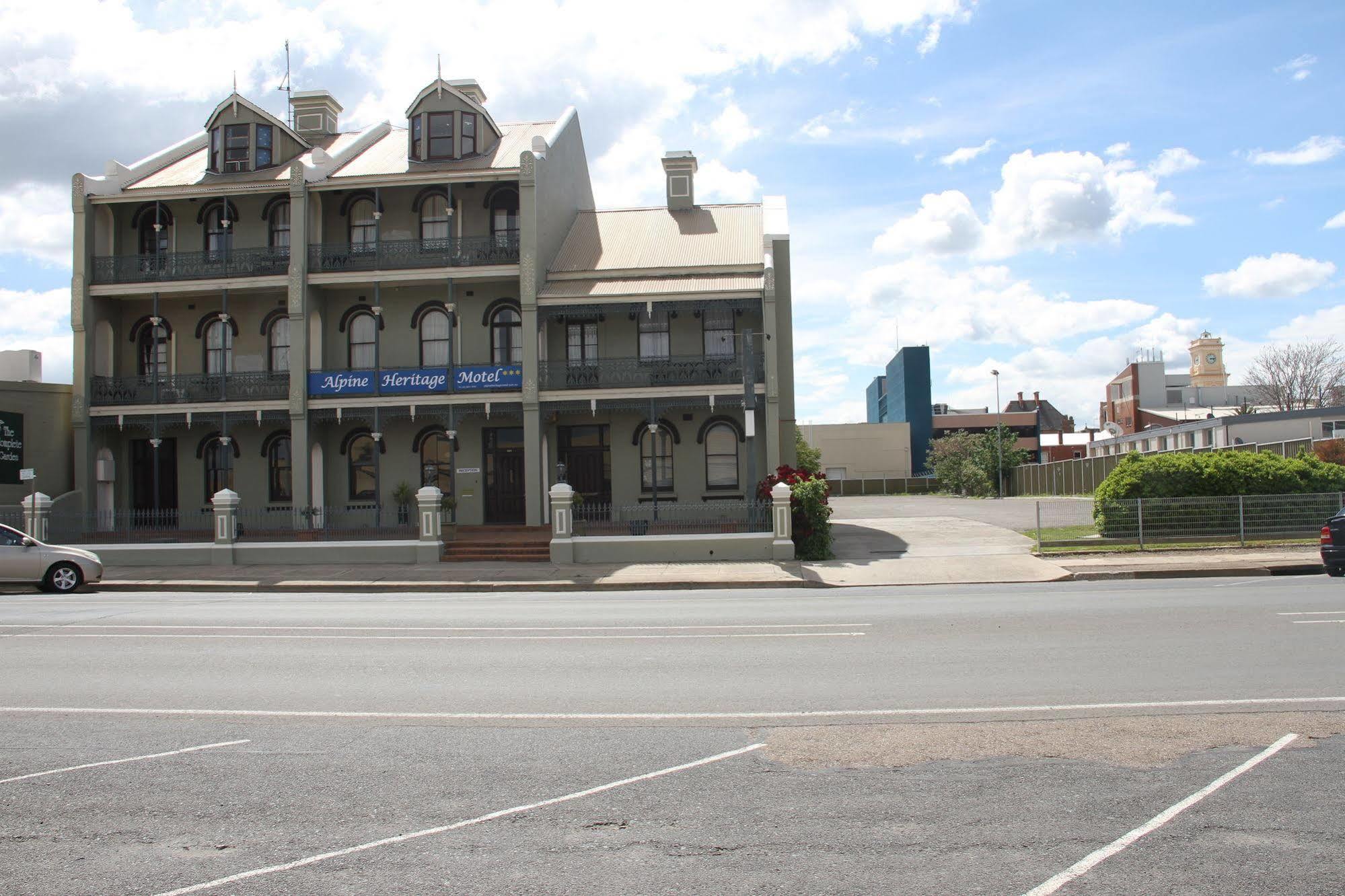 Alpine Heritage Motel Goulburn Ngoại thất bức ảnh