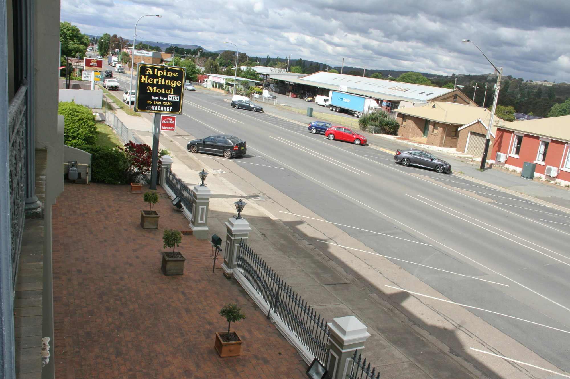 Alpine Heritage Motel Goulburn Ngoại thất bức ảnh
